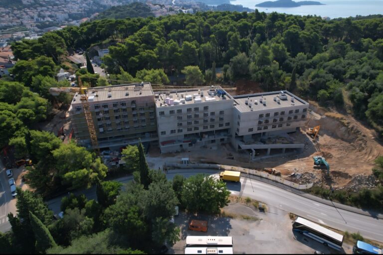 Novi dom umirovljenika ispod Medareva poprima završni izgled
