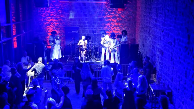 Održan donatorski party Rotary kluba Dubrovnik. Zaplesalo se za djecu s poteškoćama u razvoju