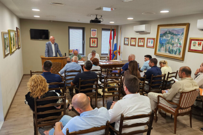 OPĆINSKO VIJEĆE KONAVALA Izabrani ovogodišnji laureati, među njima trojica heroja koji su spasili mlade francuske turiste od utapanja