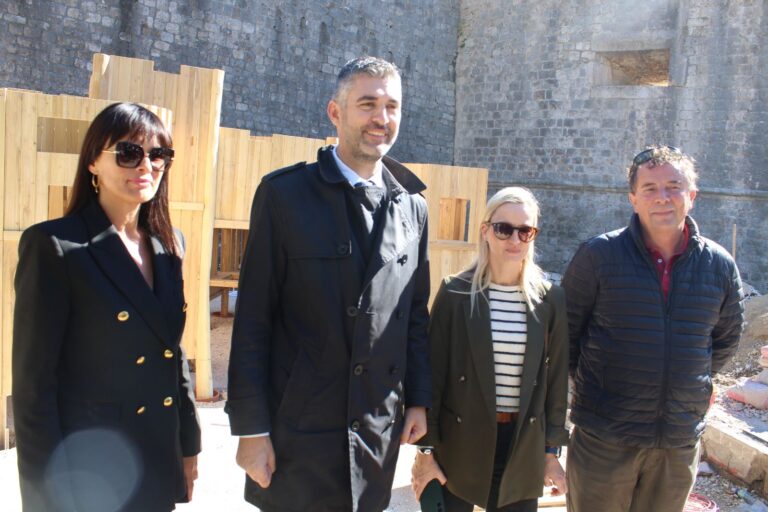 Franković sa suradnicima obišao novu “igračku” u Pilama: imat ćemo reprezentativan ulaz u grad