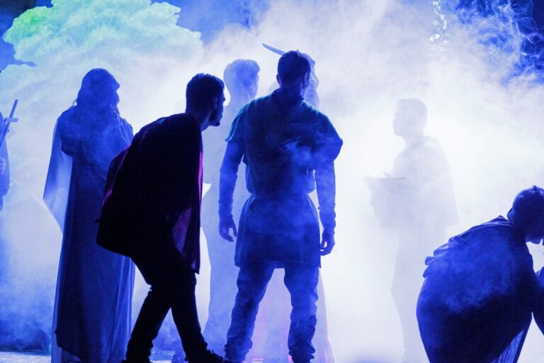 Predstavljanje dvije knjige Nine Škrabea i predstava Robin Hood u subotu u kazalištu