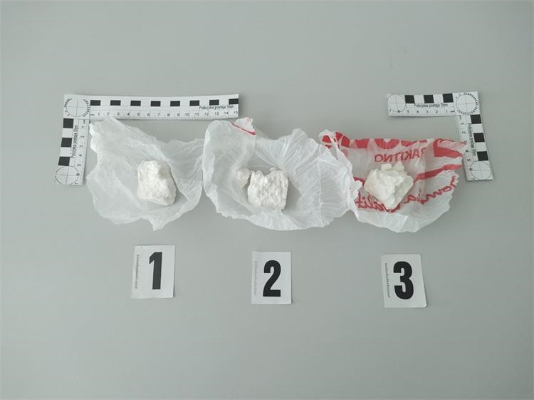 U Veloj Luci zatečen s amfetaminom i vagom za precizno mjerenje