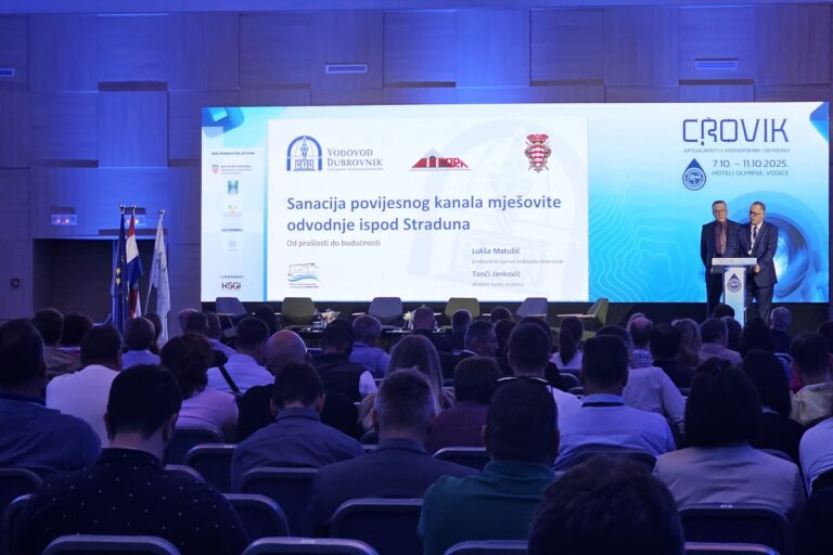 Sanacija povijesnog kanala odvodnje ispod Straduna predstavljena stručnjacima iz područja vodoopskrbe i odvodnje