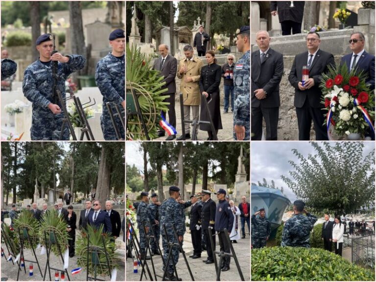 Položeni vijenci povodom 34. obljetnice osnivanja Hrvatske ratne mornarice Dubrovnik