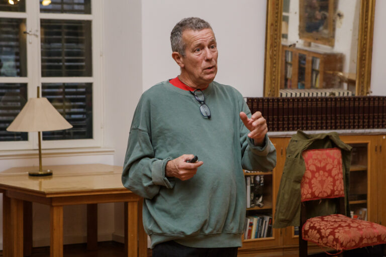 Neumorni putnik i putopisac: putovanje kroz pustinje “Uđi i nećeš se vratiti”