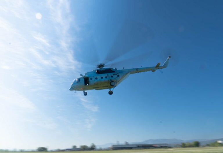 Helikopterom HRZ-a dijete iz Dubrovnika prebačeno na liječenje u Split