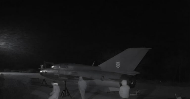 Franković: Čupanje i odvajanje dijelova s MiG-a nije dozvoljeno. Područje je pod video nadzorom