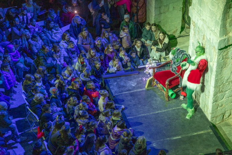 DIVNA VIJEST ZA DJECU, MAME I TATE Grinch nam se vraća na Lovrjenac