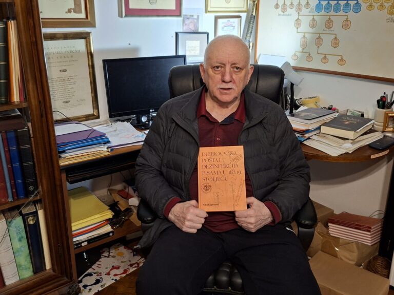 Niko Kapetanić izdao novu knjigu zanimljive i neobične tematike: kako su se u vrijeme zaraza dezinficirala pisma da bi stigla do primatelja