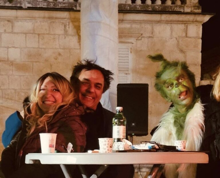 PREDSTAVA ZBOG KOJE SU LANI DJECA TRČALA NA LOVRJENAC: Naš Grinch je dobar lik!