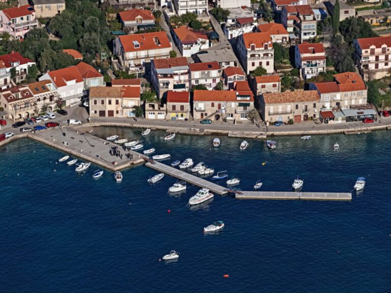 Završen projekt komunalne luke Brna