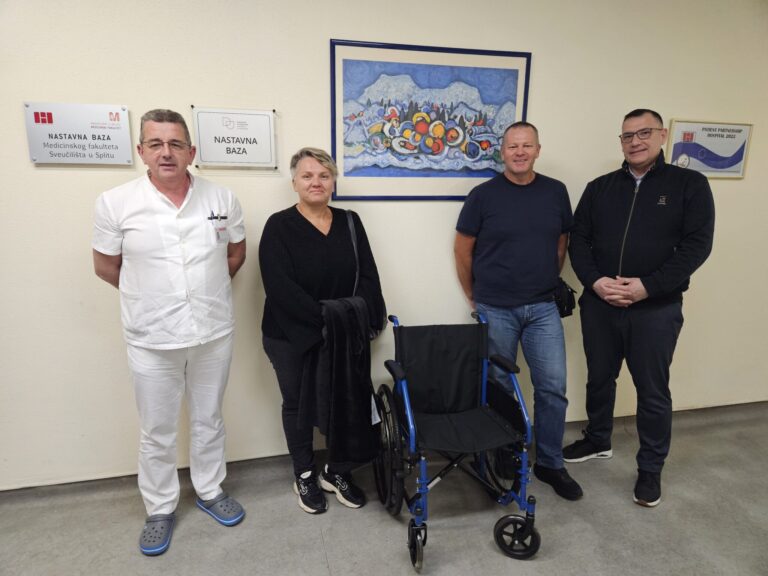 Opća bolnica Dubrovnik od tvrtke LUKA 2003 dobila petnaest invalidskih kolica