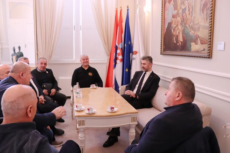 “Tigrovi” na prijemu kod gradonačelnika Frankovića