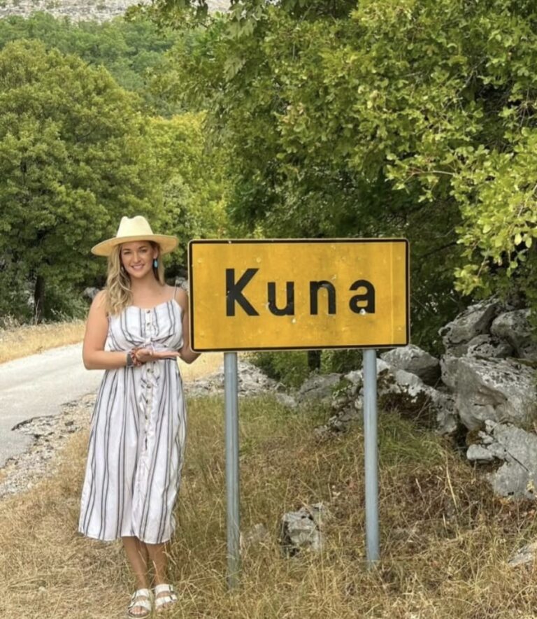 Konavljani su brzo istražili i otkrili korijene novinarke koja je intervjuirala američkog predsjednika