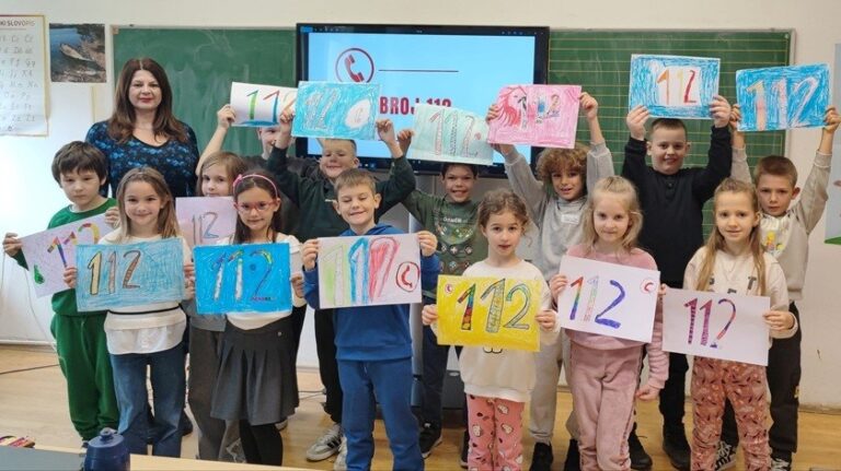 Djeca iz vrtića i škola s područja županije učila o važnosti broja 112