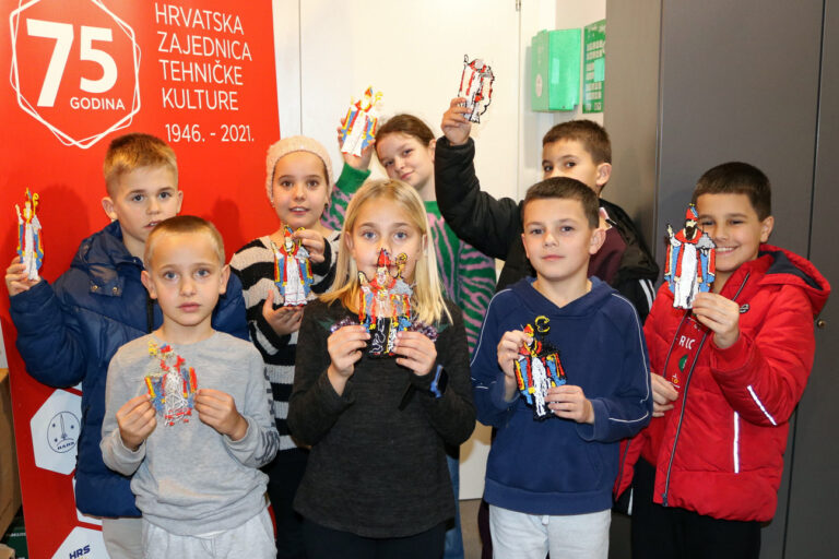 ZAJEDNICA TEHNIČKE KULTURE: Festa sv. Vlaha obilježena prigodnim radionicama crtanja s 3D olovkama