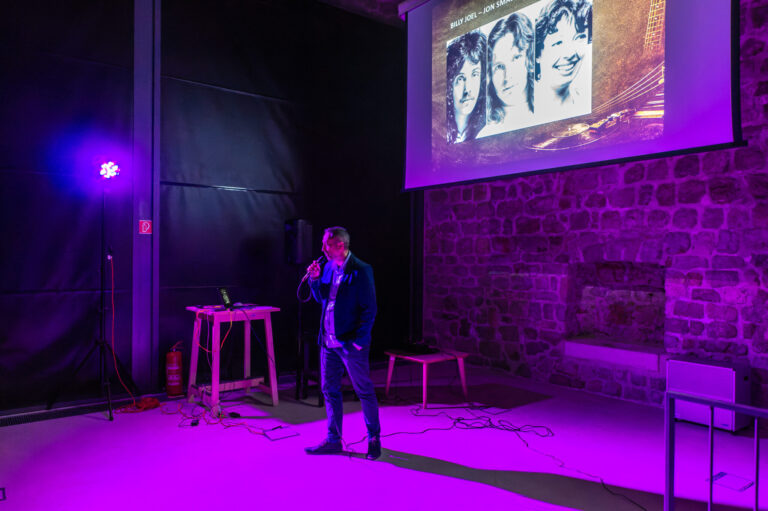 UZ VALENTINOVO “Ljubavni trokut rijetko završi sretno, ali uvijek iza sebe ostavi zanimljivu priču”