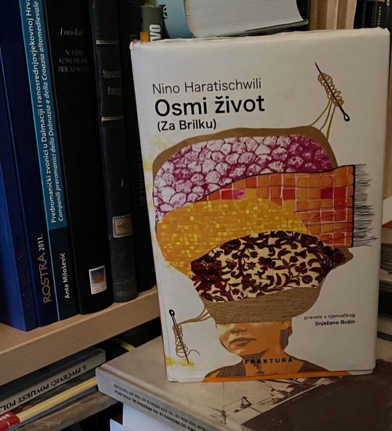O PISCIMA I KNJIGAMA: “Osmi život” čitatelja ne štedi, ali ga zato bogato nagrađuje