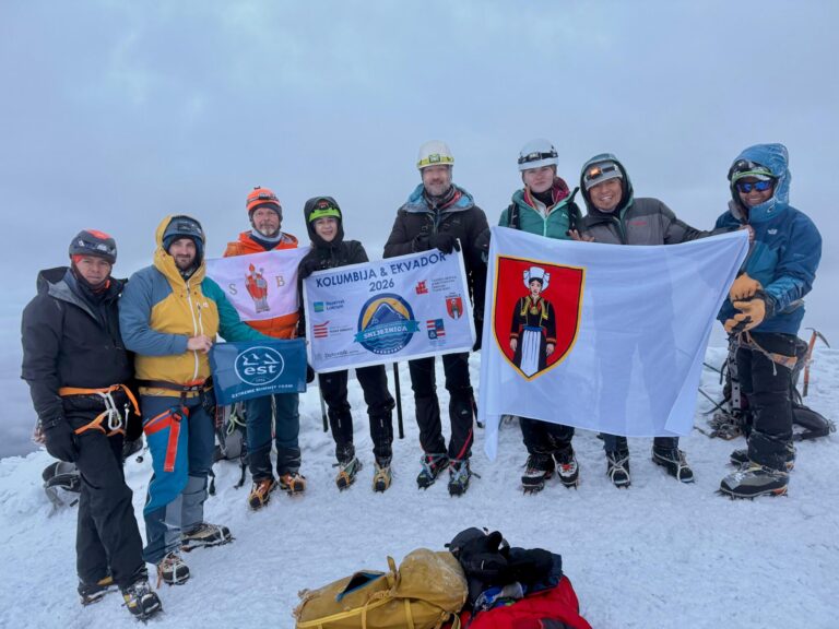 FOTO: Sedmero članova HPD Sniježnica na ekspediciji u Kolumbiji i Ekvadoru
