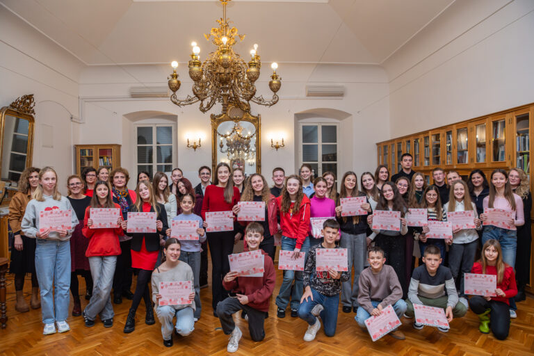 Održan osmi “Amor u knjižnici”. Evo tko je od učenika imao najljepše ljubavne pjesme