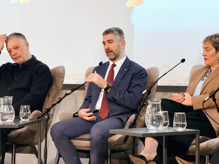 Franković na konferenciji o priuštivom stanovanju predstavio “Dubrovačku stanogradnju” i Mjeru 30X30