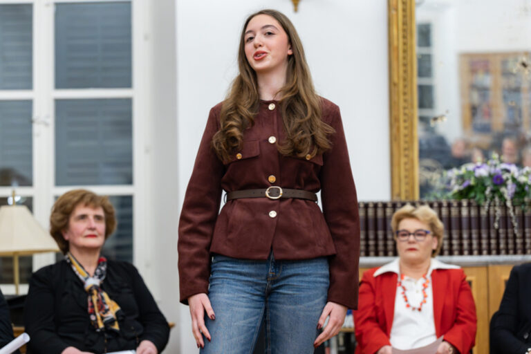 Dubrovačke knjižnice obilježile drugu godišnjicu smrti Danijela Dragojevića pjesničkom večeri