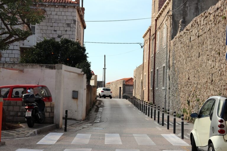 Ovoga petka privremena zabrana prometovanja Volantinovom i Bogišićevom ulicom