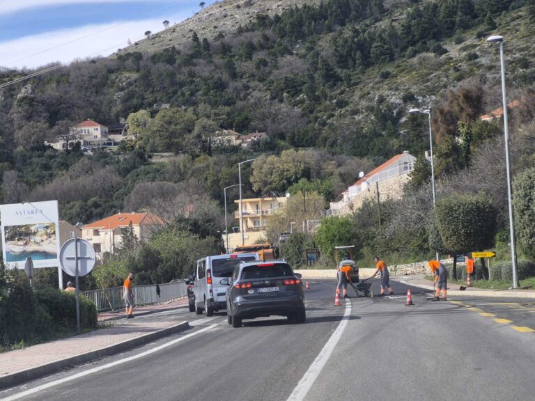 Gužva na magistrali zbog radova poviše hotela Astarea