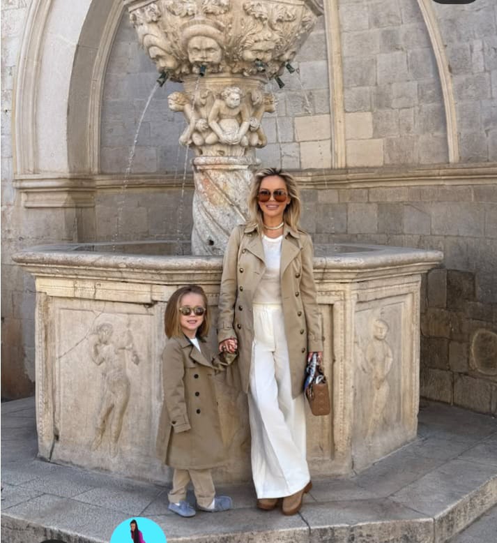 Maja Šuput i Bloom čestitali Uskrs sa Straduna