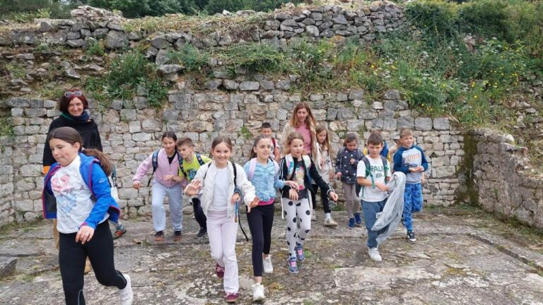 Što su sve arheolozi 2a razreda OŠ Gruda naučili na lokalitetu Rat