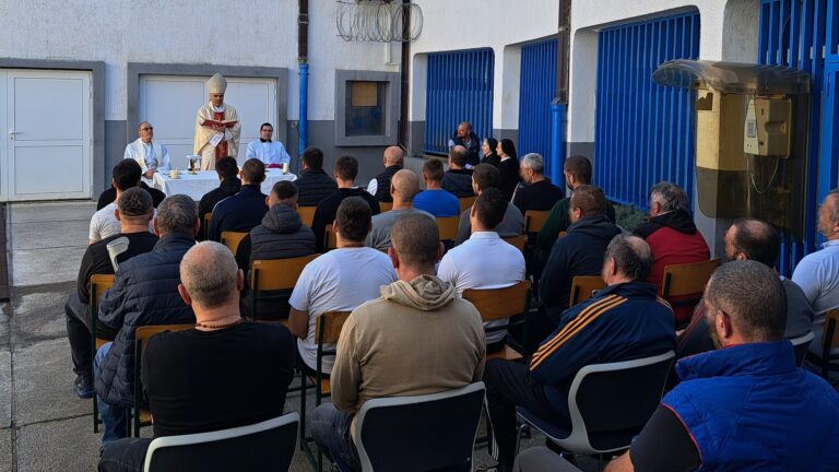 Biskup u uskrsnom vremenu pohodio zatvorenike