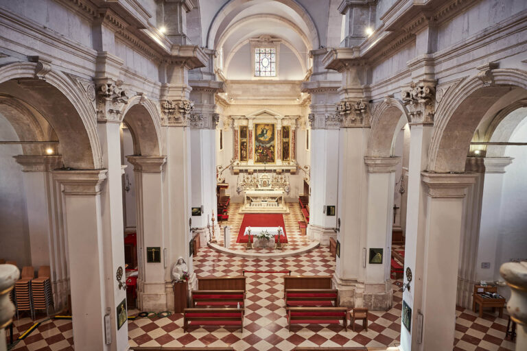 PREDSTAVLJANJE ZBORNIKA “Otkrivanje starih dubrovačkih katedrala.”