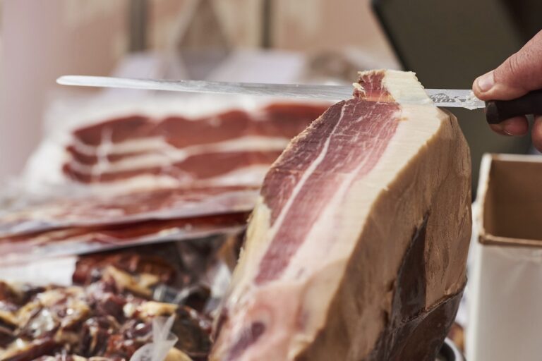 DEGUSTACIJA NA GRUŠKOJ PLACI Dolazi šampionski pršut o kojem će se u Dubrovniku itekako pričati