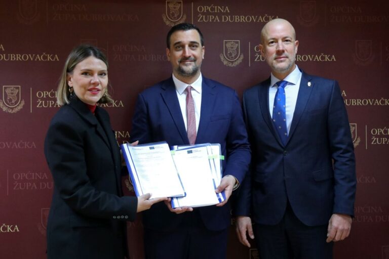 Općini Župa dubrovačka uručen ugovor za SRC Čibača vrijedan 2,1 milijun eura