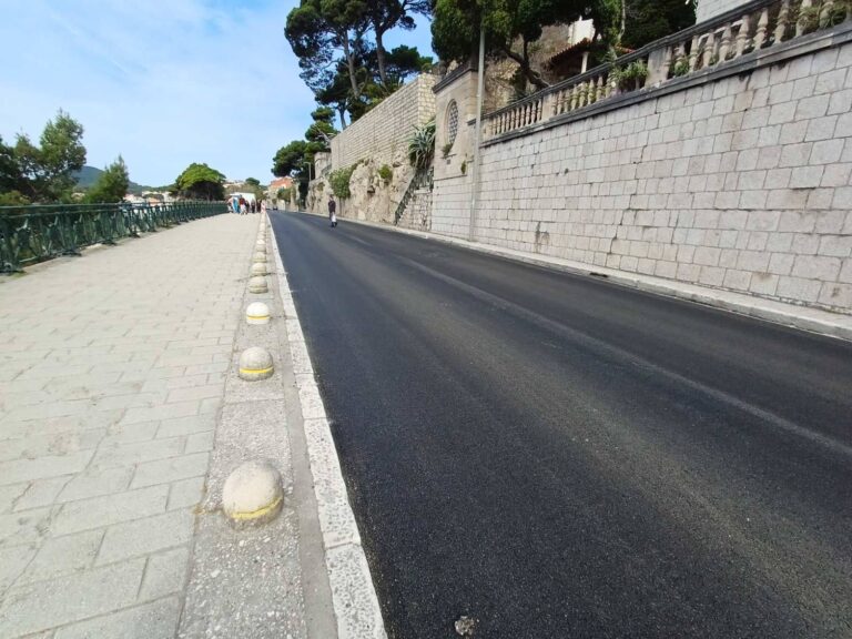 Franković objavio završetak asfaltiranja Ulice branitelja i usporedio s radovima “na Bulevaru”