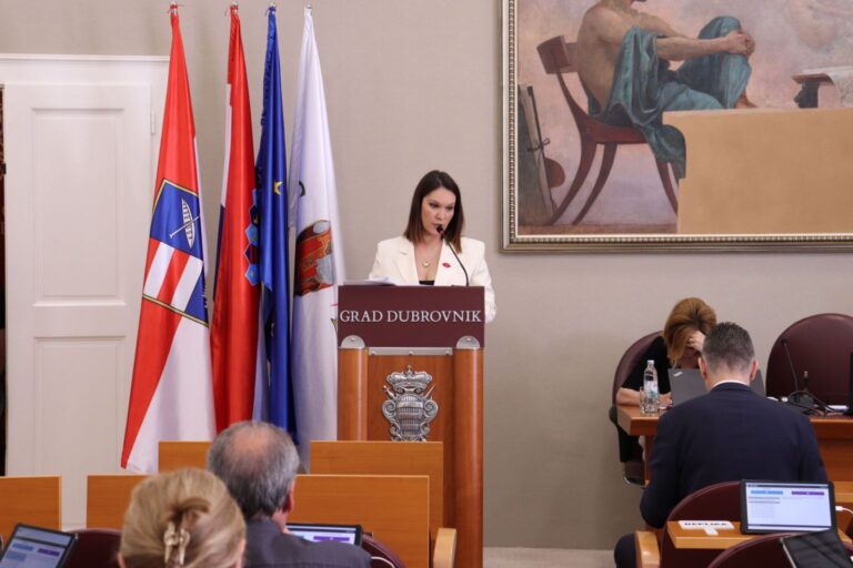 “Ne smeta njima inflacija. Smeta im manjak prostora u proračunu za njihove malverzacije”