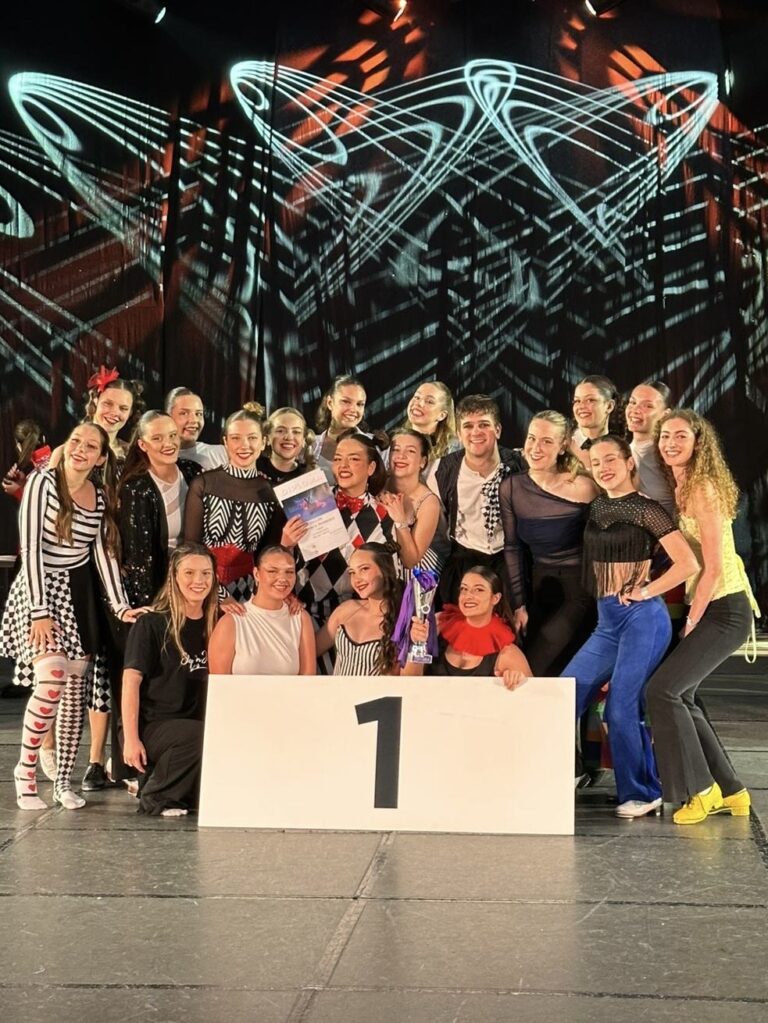 Plesači plesnog kluba Step ‘n Jazz vraćaju se iz Velike Gorice kao državni prvaci u čak 8 kategorija