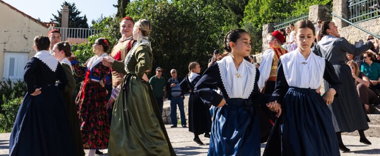 KUD Marko Marojica: Generacije utkane u pola stoljeća ljubavi prema folkloru!