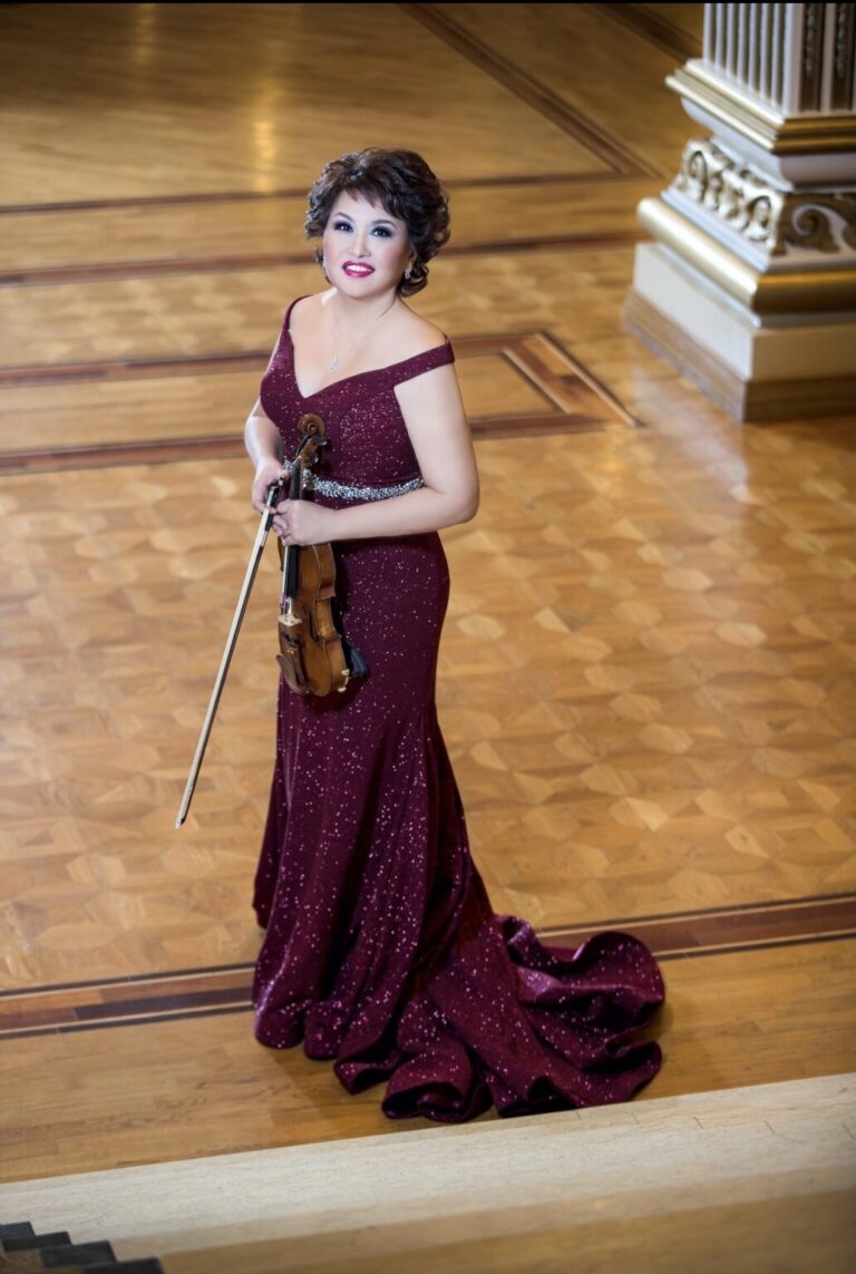 Slavna violinistica Aiman Mussakhajayeva na Stradivari violini u Kneževu dvoru