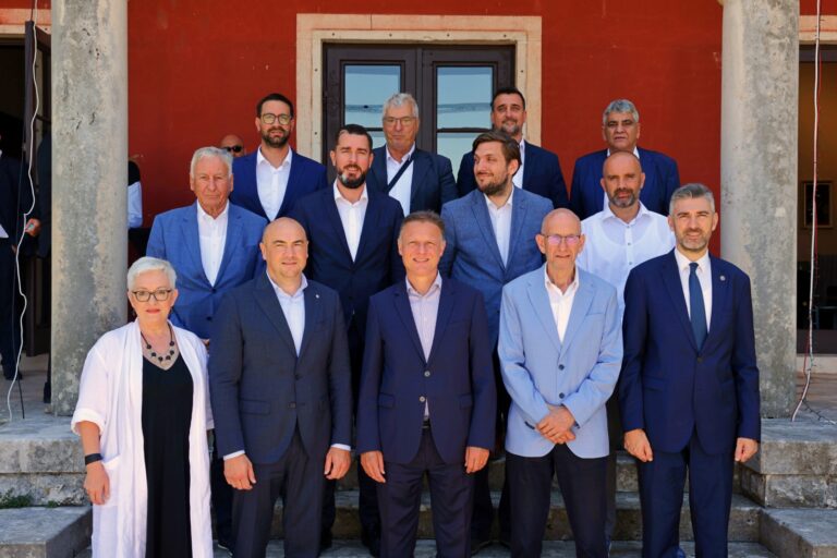 Na sastanku s Jandrokovićem razgovaralo se i o nastavku projekta brze ceste