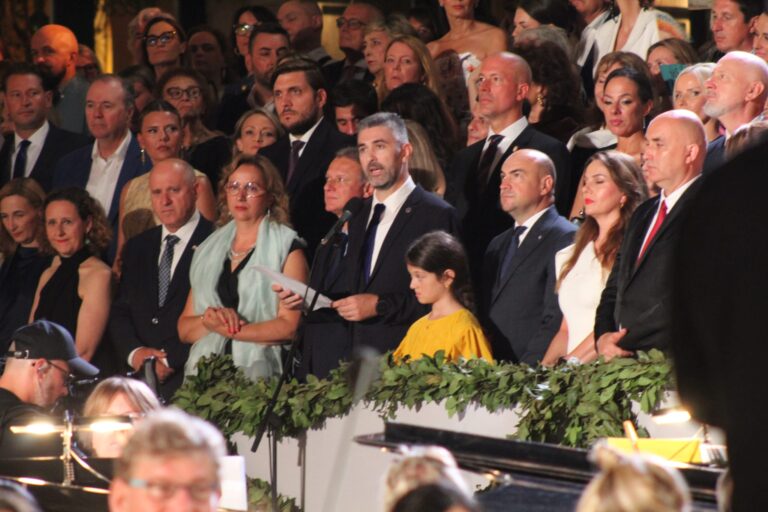 GRADONAČELNIKOV GOVOR NA OTVARANJU 77. IGARA: Jesmo li ostali vjerni mjeri koja je stvorila Dubrovnik?