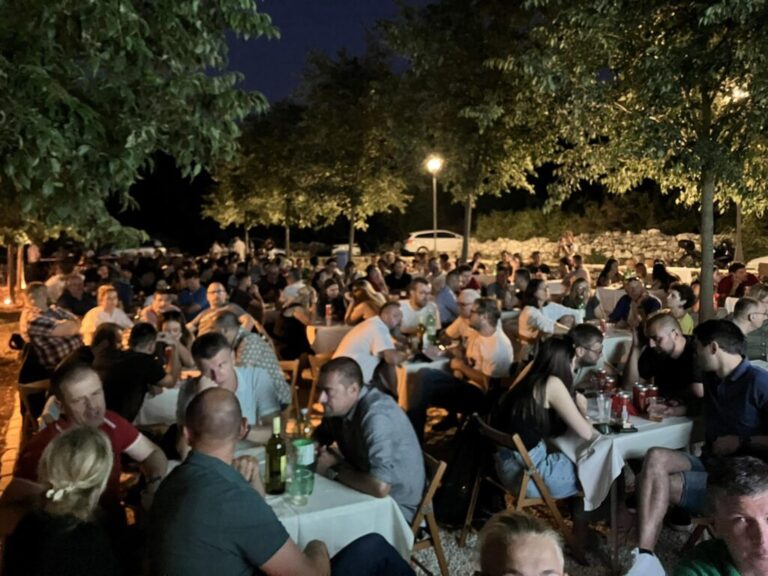 ”KONAVLE KVIZ” na Stravči: Otvorene prijave za treće zabavno natjecanje uz lovca Deana Kotigu!