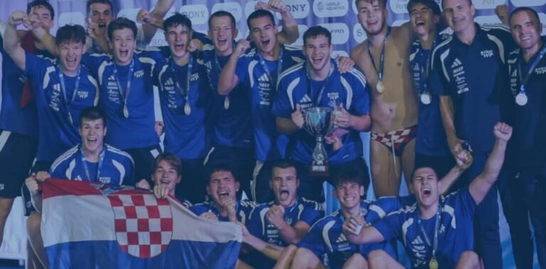 Mladi hrvatski vaterpolisti, među kojima su i trojica Jugaša, osvojili svjetsko zlato, na velikom uspjehu čestitao im župan Pezo