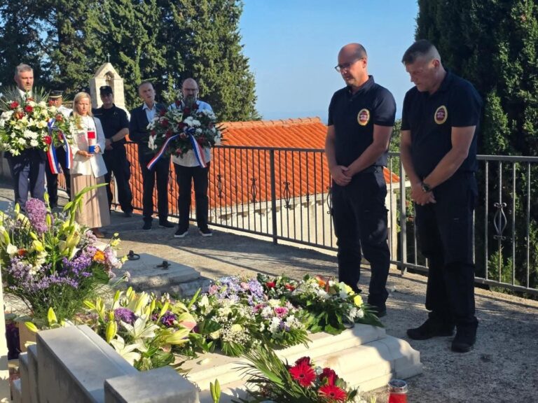 Počast hrabrom vatrogascu Komlencu u Orašcu i mjestu pogibije